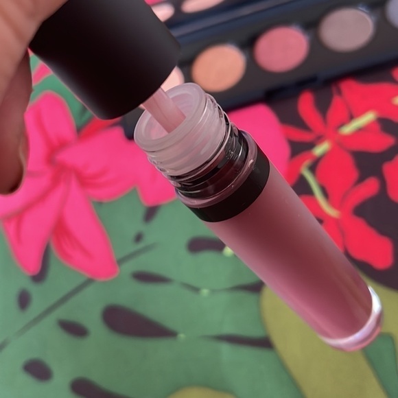 Brand New Bare Minerals Bundle Eyeshadow Palette Powder Blush Swank Matte Lip - Picture 7 of 15